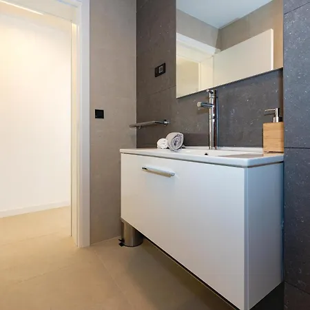 Vakantiehuis Front In Tribunj Tribalj