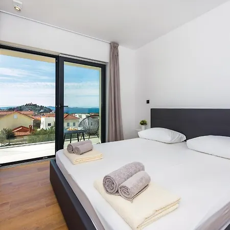 Front In Tribunj * Tribalj