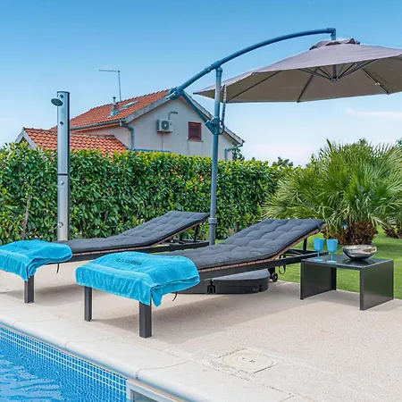 Front In Tribunj * Tribalj