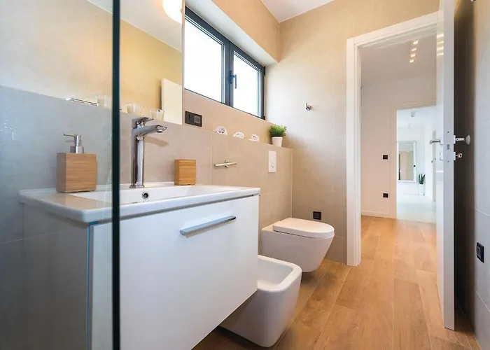 Front In Tribunj Holiday home *