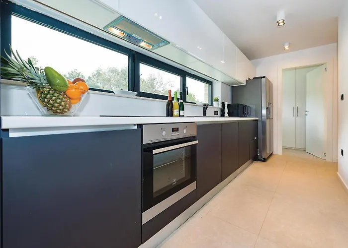 Front In Tribunj Holiday home Tribunj (Sibenik-Knin)