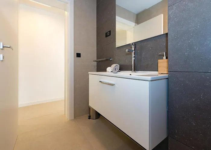 Holiday home Front In Tribunj Tribunj (Sibenik-Knin)