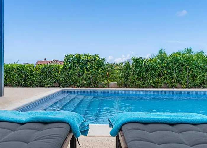 Front In Tribunj * Tribalj