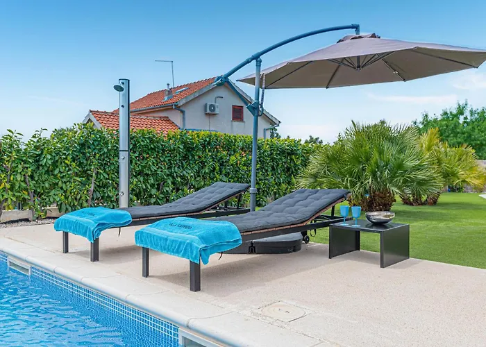 Front In Tribunj * Tribalj