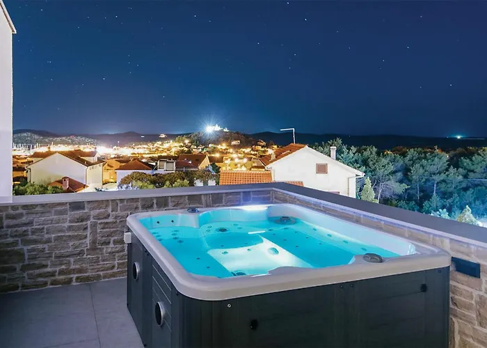 Front In Tribunj * Tribunj (Sibenik-Knin)